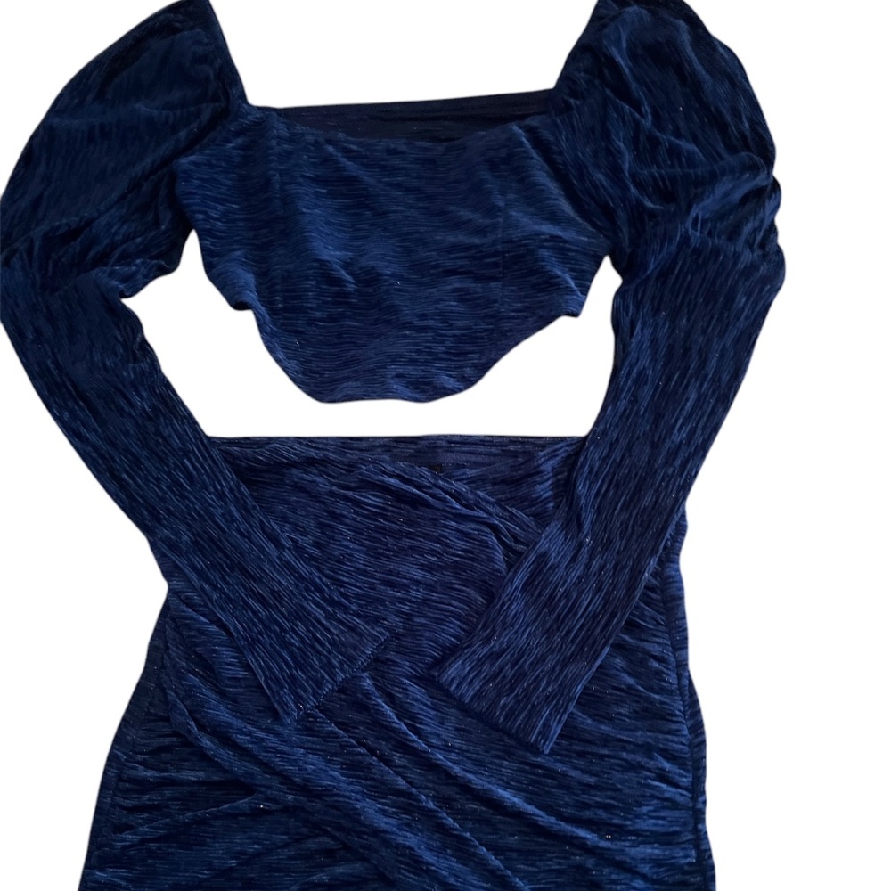 2-Piece Skirt and Top Set – New Without Tags